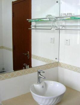 Juranzhijia Business Hotel Цзинань Экстерьер фото